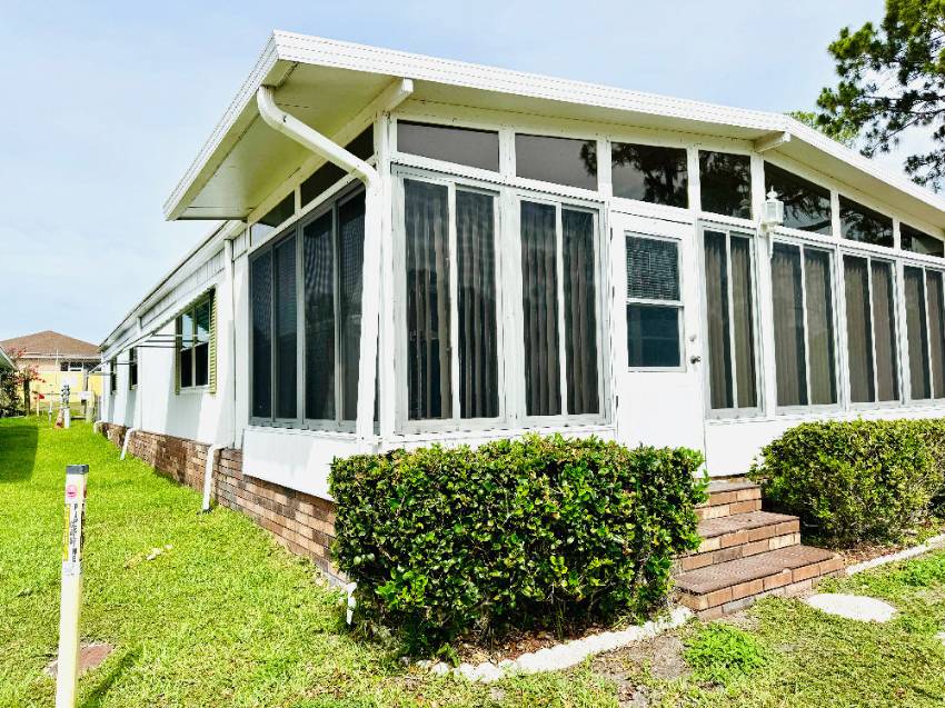 112 Sargasso Lane a Winter Haven, FL Mobile or Manufactured Home for Sale